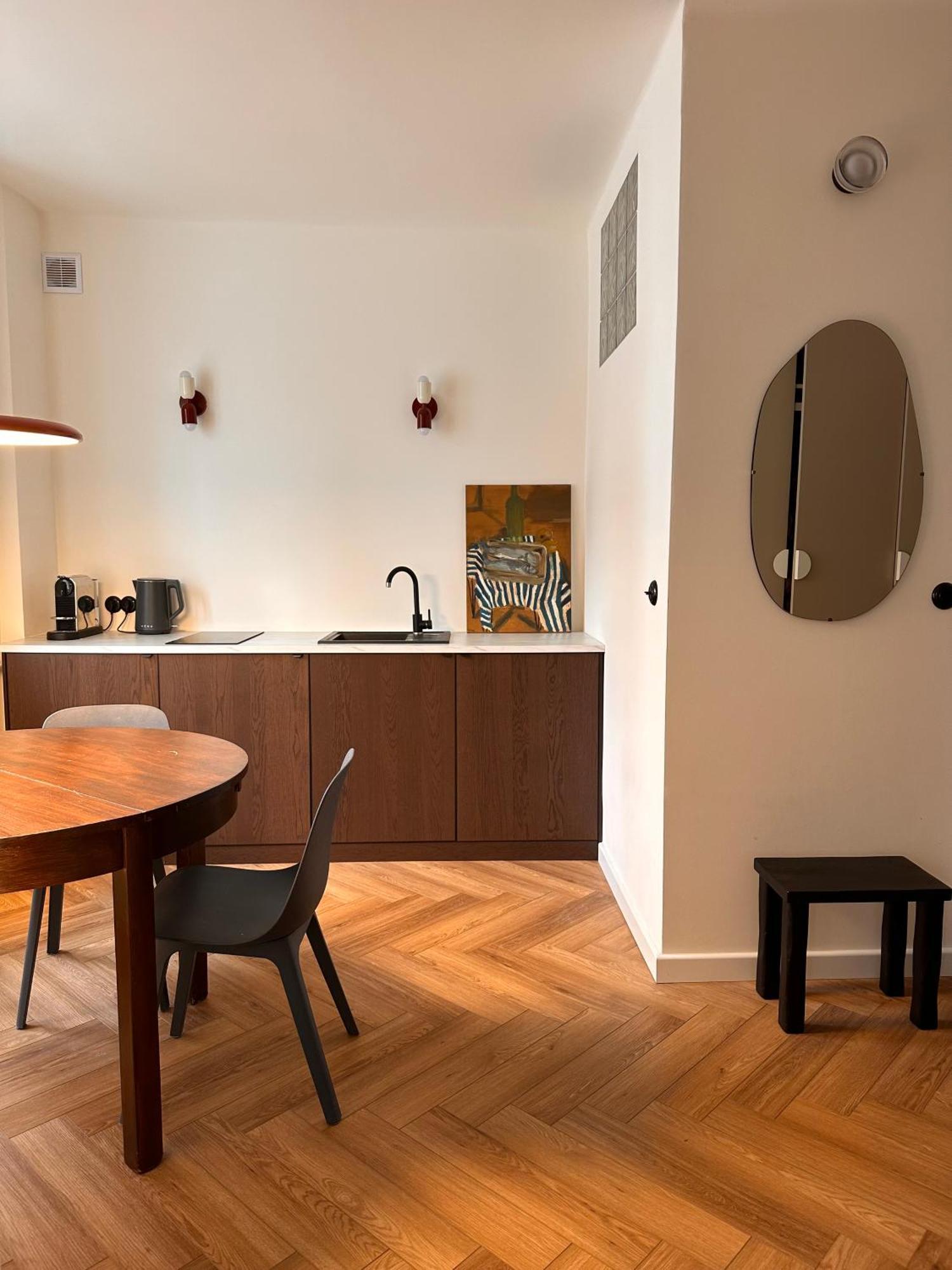 Apartament Przy Lazienkach Krolewskich *
