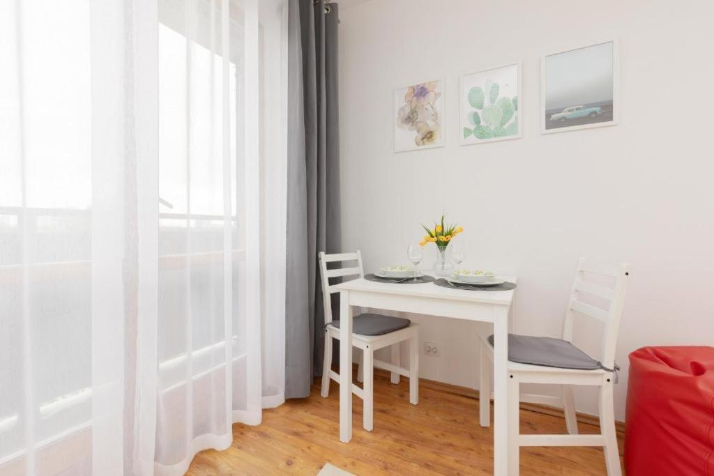 Wola Oasis - Cosy Near Metro Station Warschau