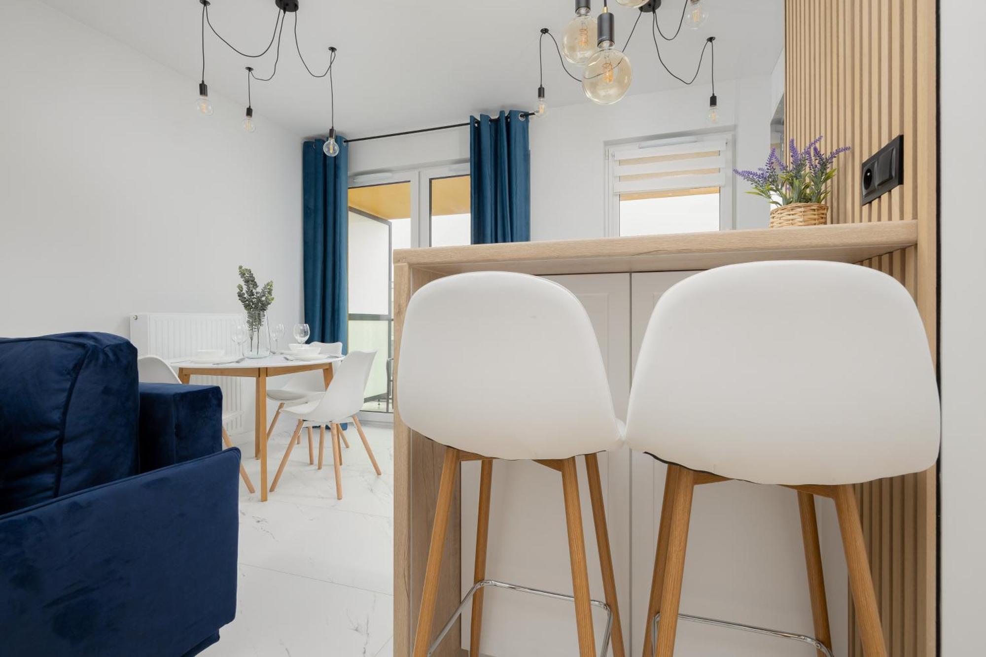 Apartment Stylish With Parking By Renters Warsaw