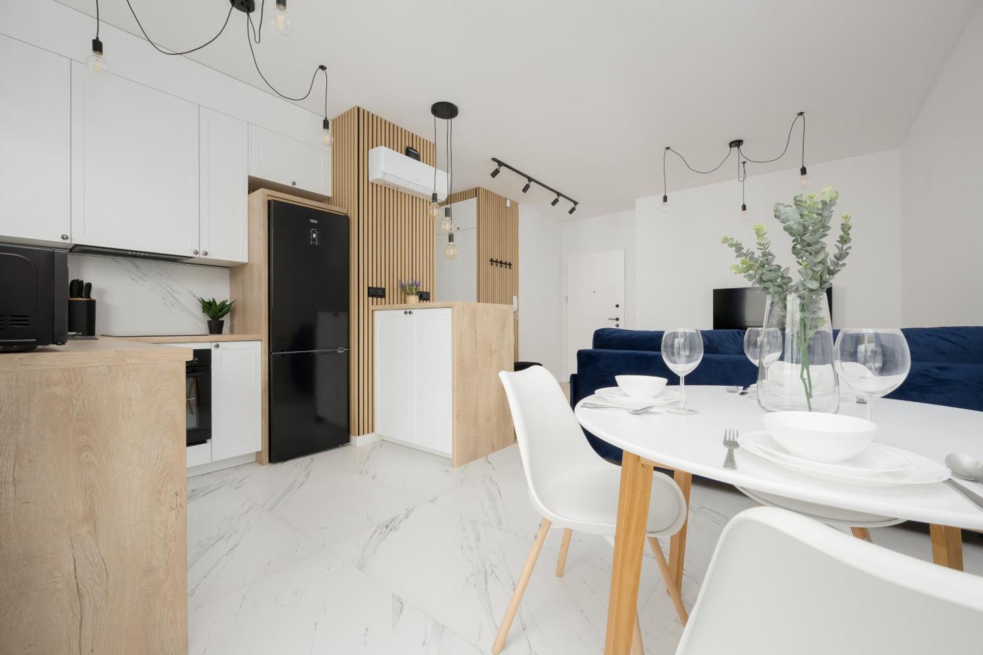 Apartment Stylish With Parking By Renters Warsaw