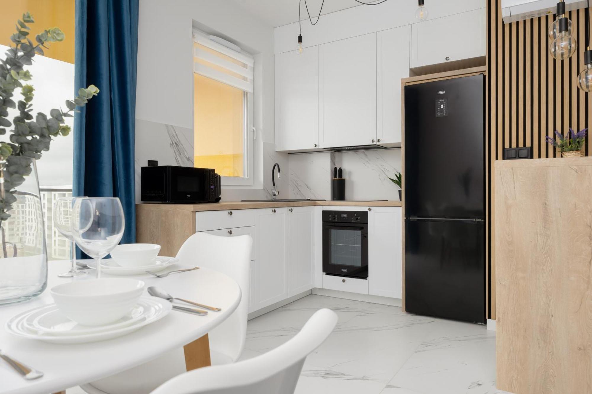 Apartment Stylish With Parking By Renters
