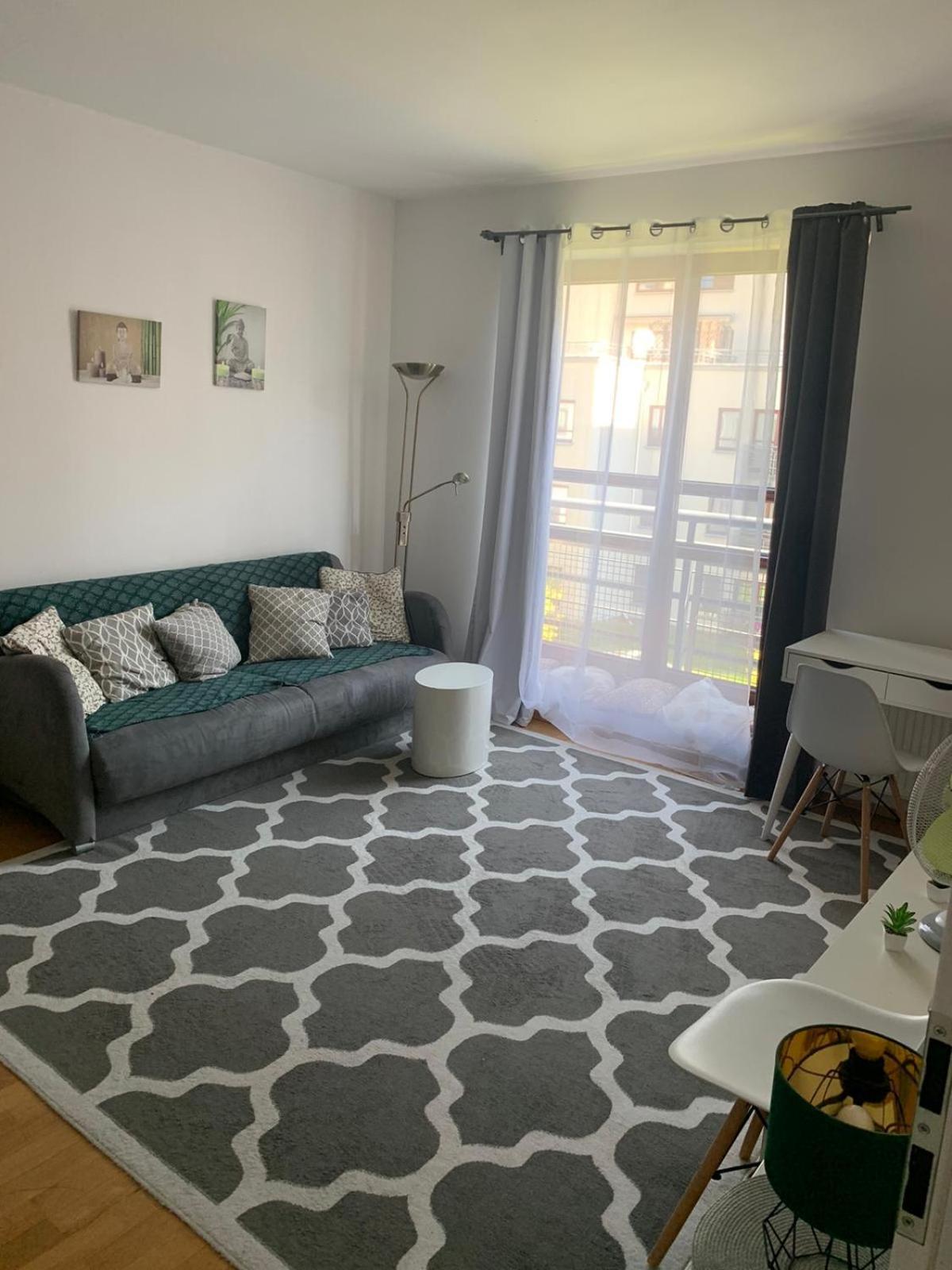 Francuska Apartment *