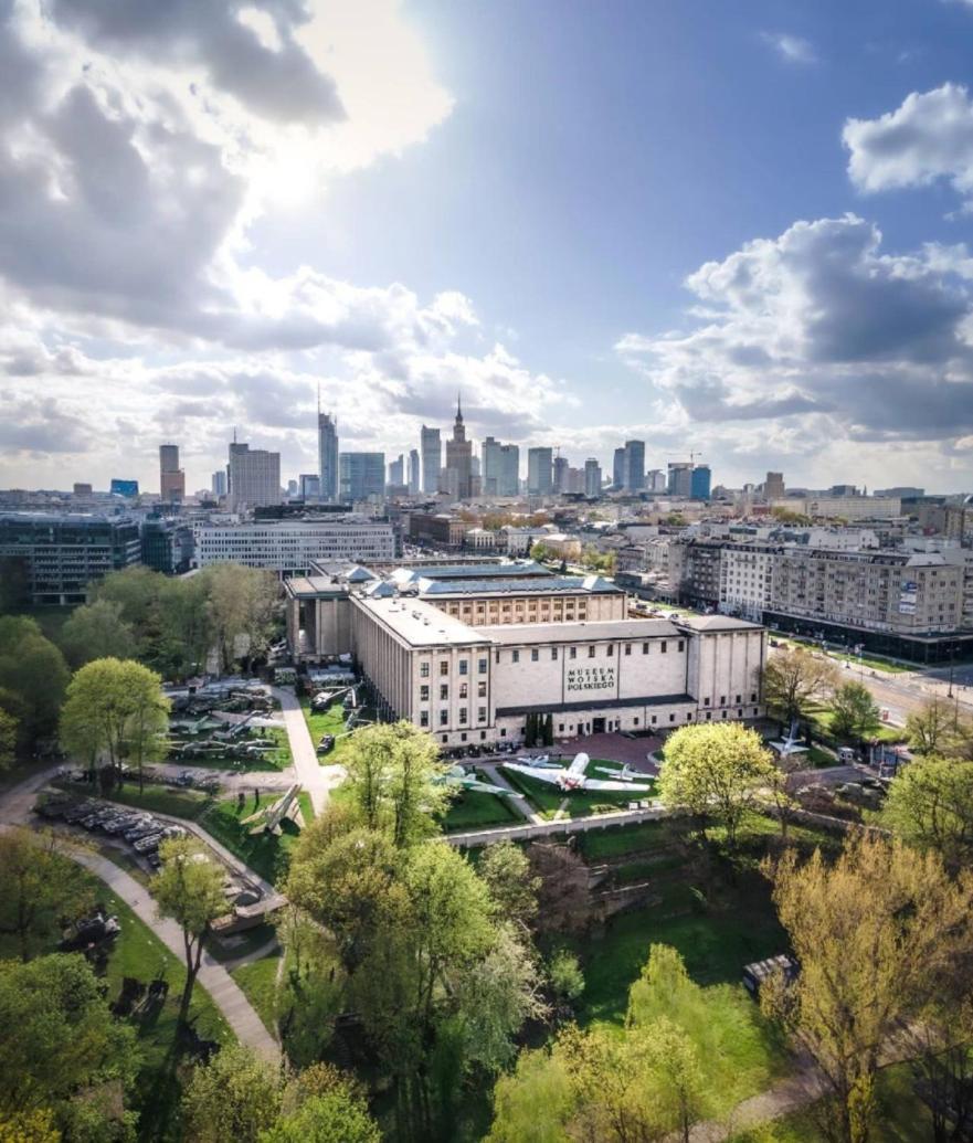 Sawa 4 Metro Fast Wifi 1 Gbs 70tv Netflix Hbo Apartment Warsaw