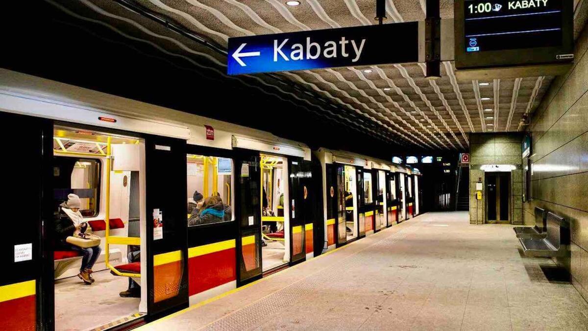 Sawa 4 Metro Fast Wifi 1 Gbs 70tv Netflix Hbo Warsaw
