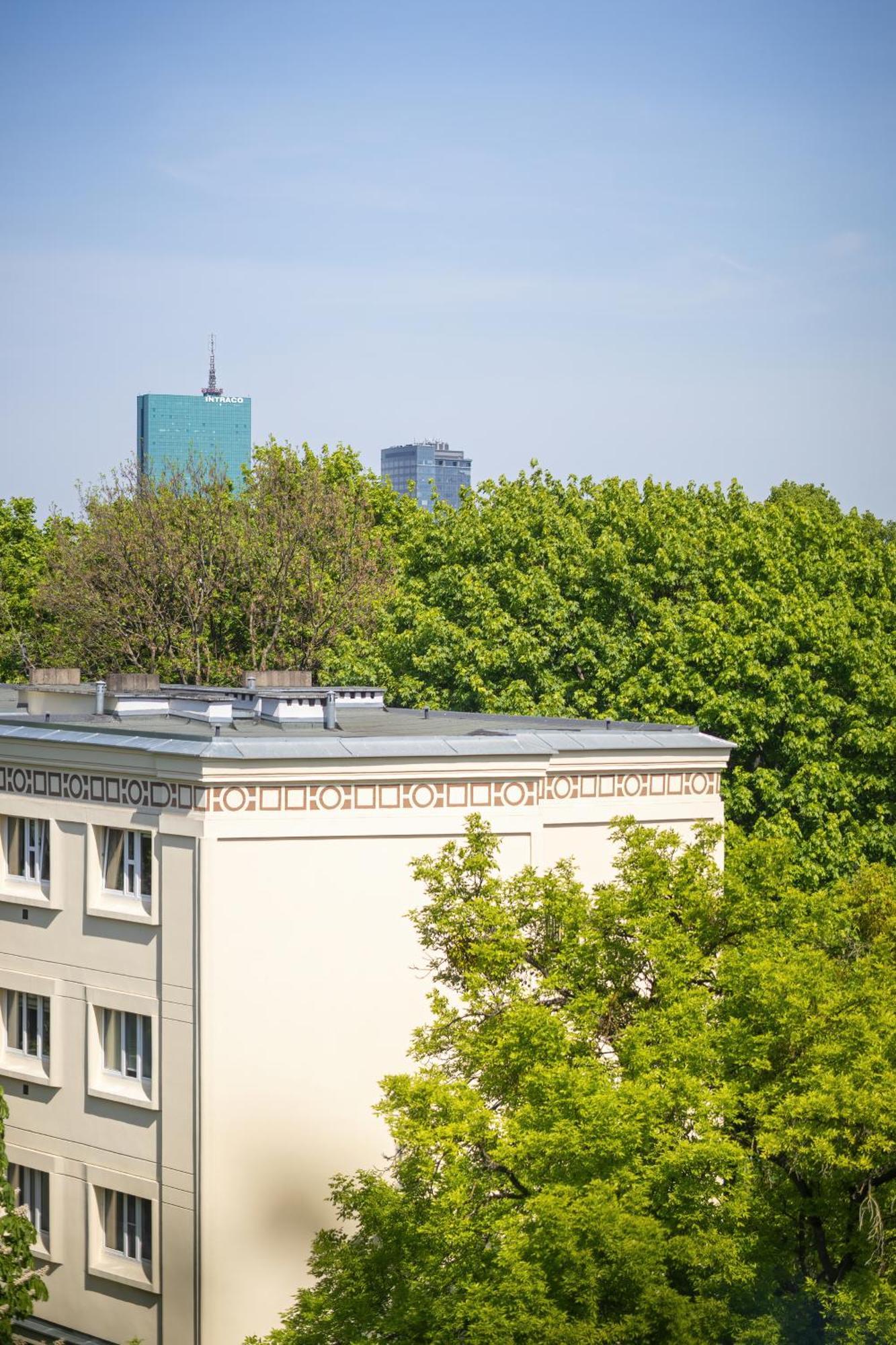 J&w Solidarnosci Apartment