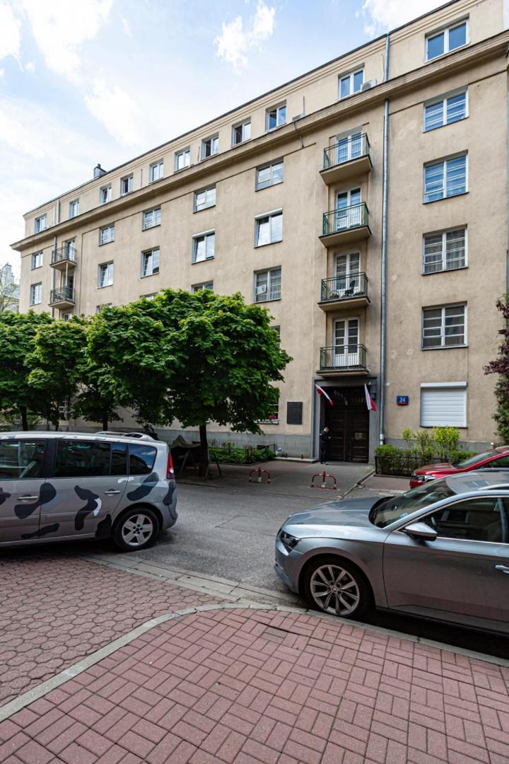 Apartment Mianowskiego 24 Red - Wifi Smart Tv W Pelni Wyposazona Kuchnia Warschau