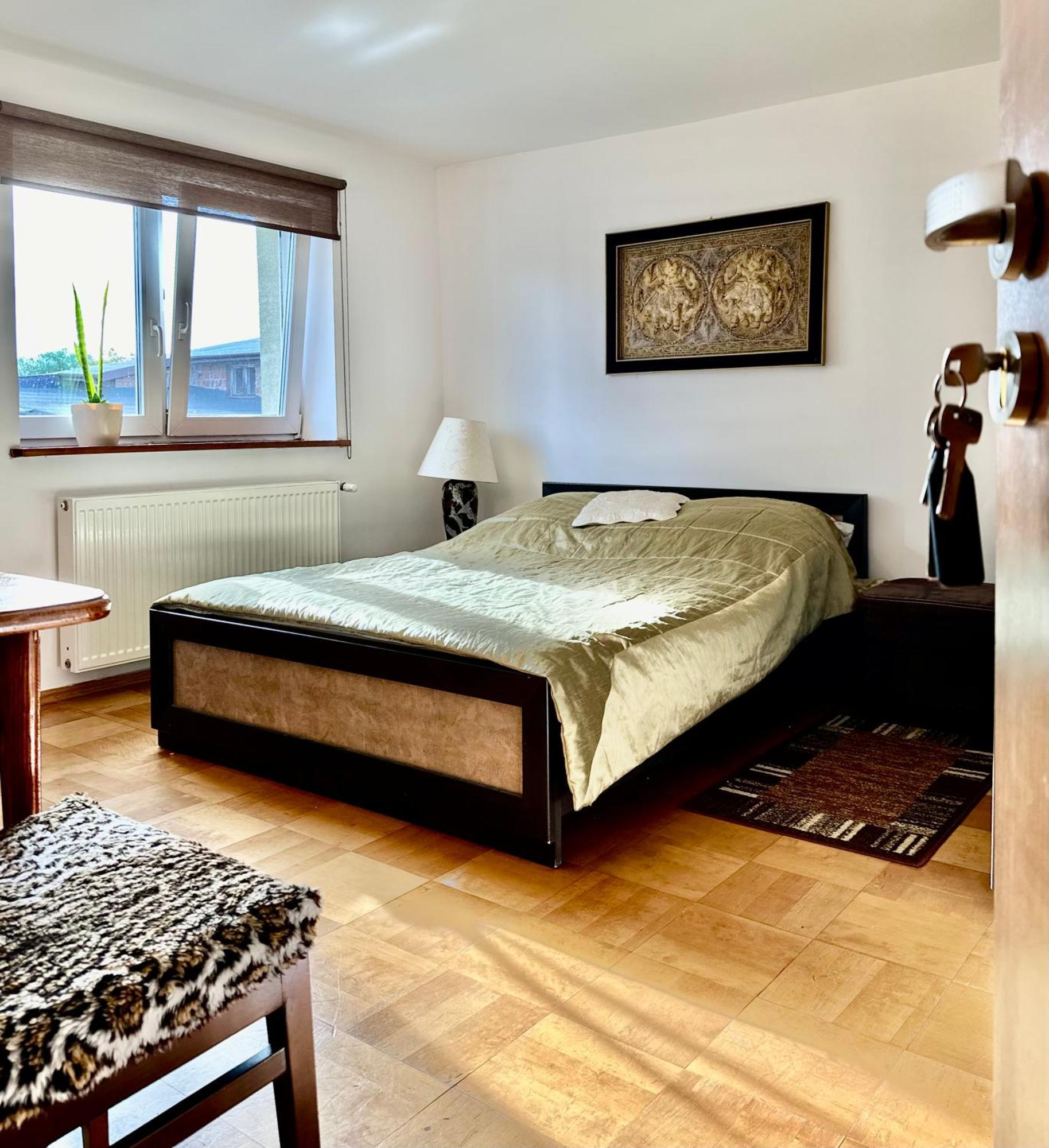 Na Zaciszu - Metro Zacisze Guest house *