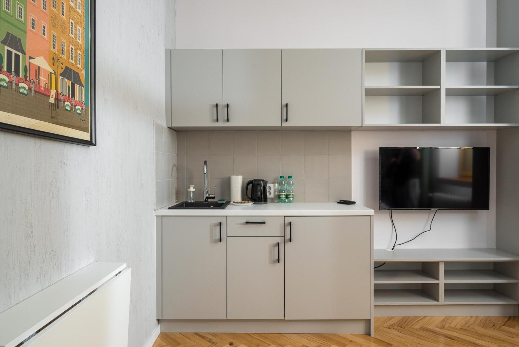 Parkland Homely Warsaw