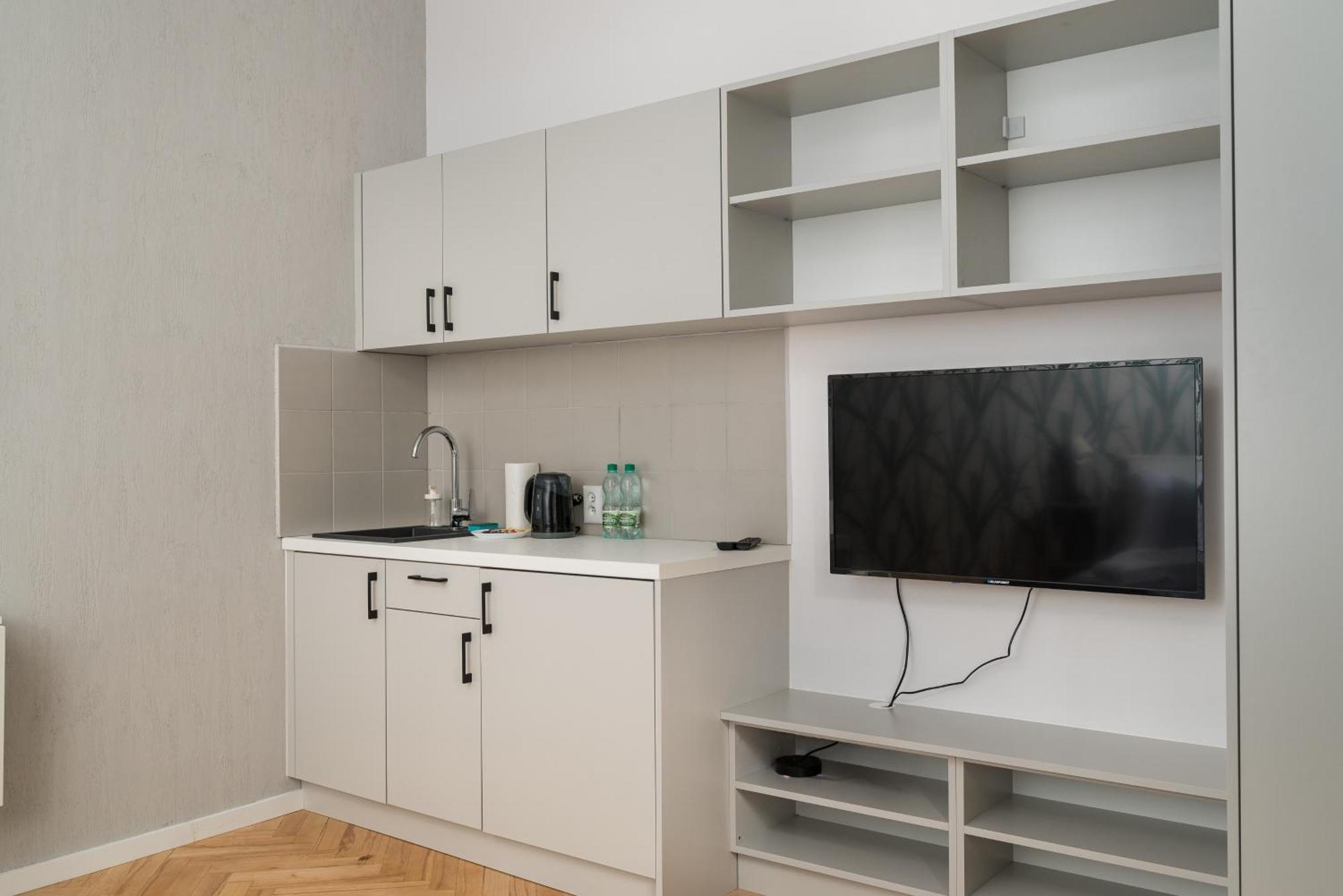 Parkland Homely Warsaw