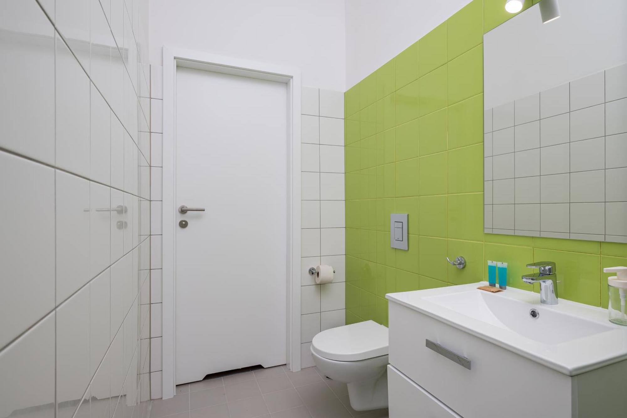 Parkland Homely *