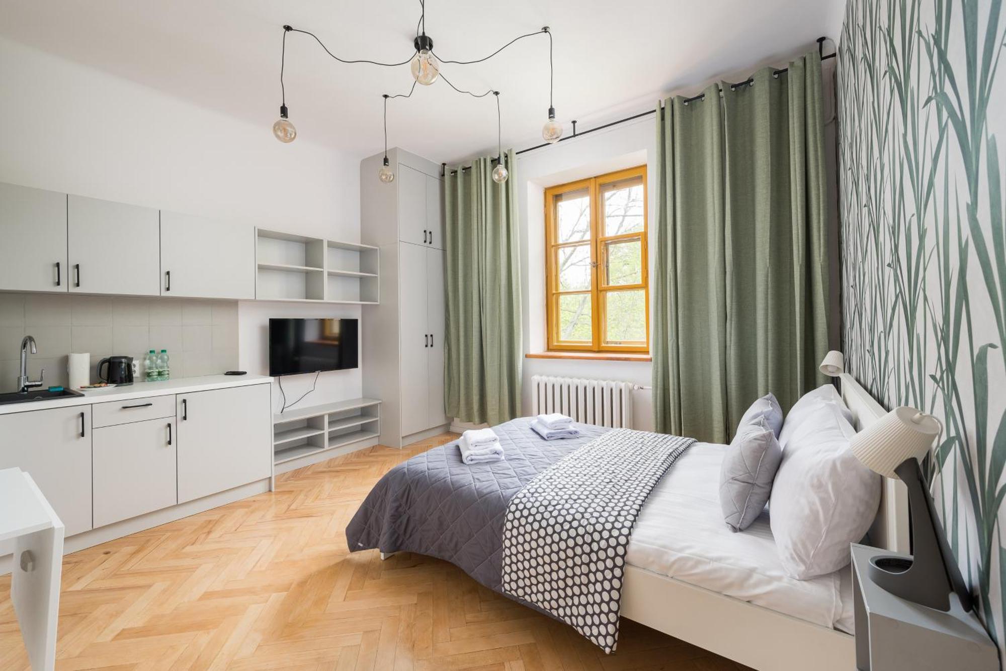 Parkland Homely Warsaw