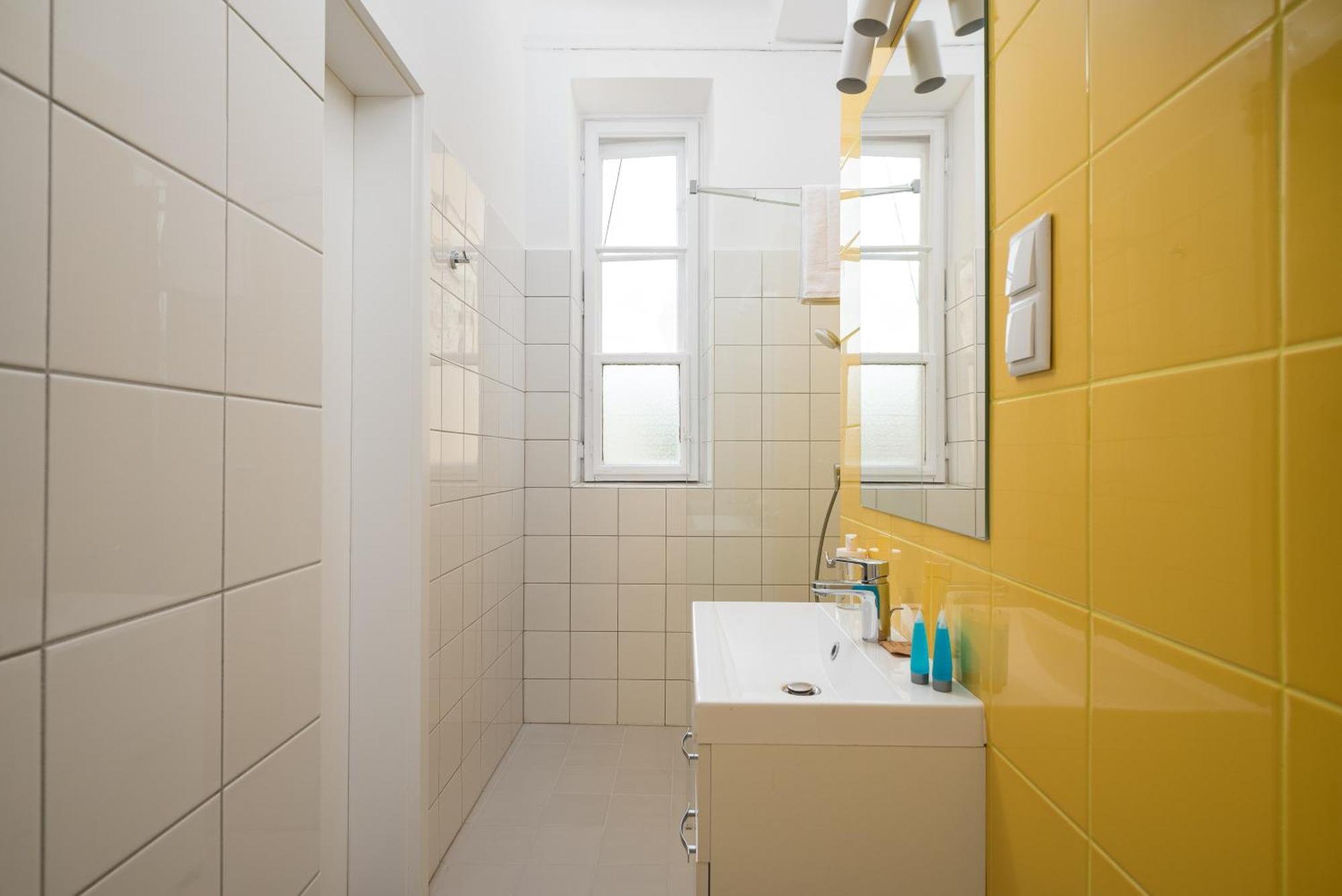 Parkland Homely *