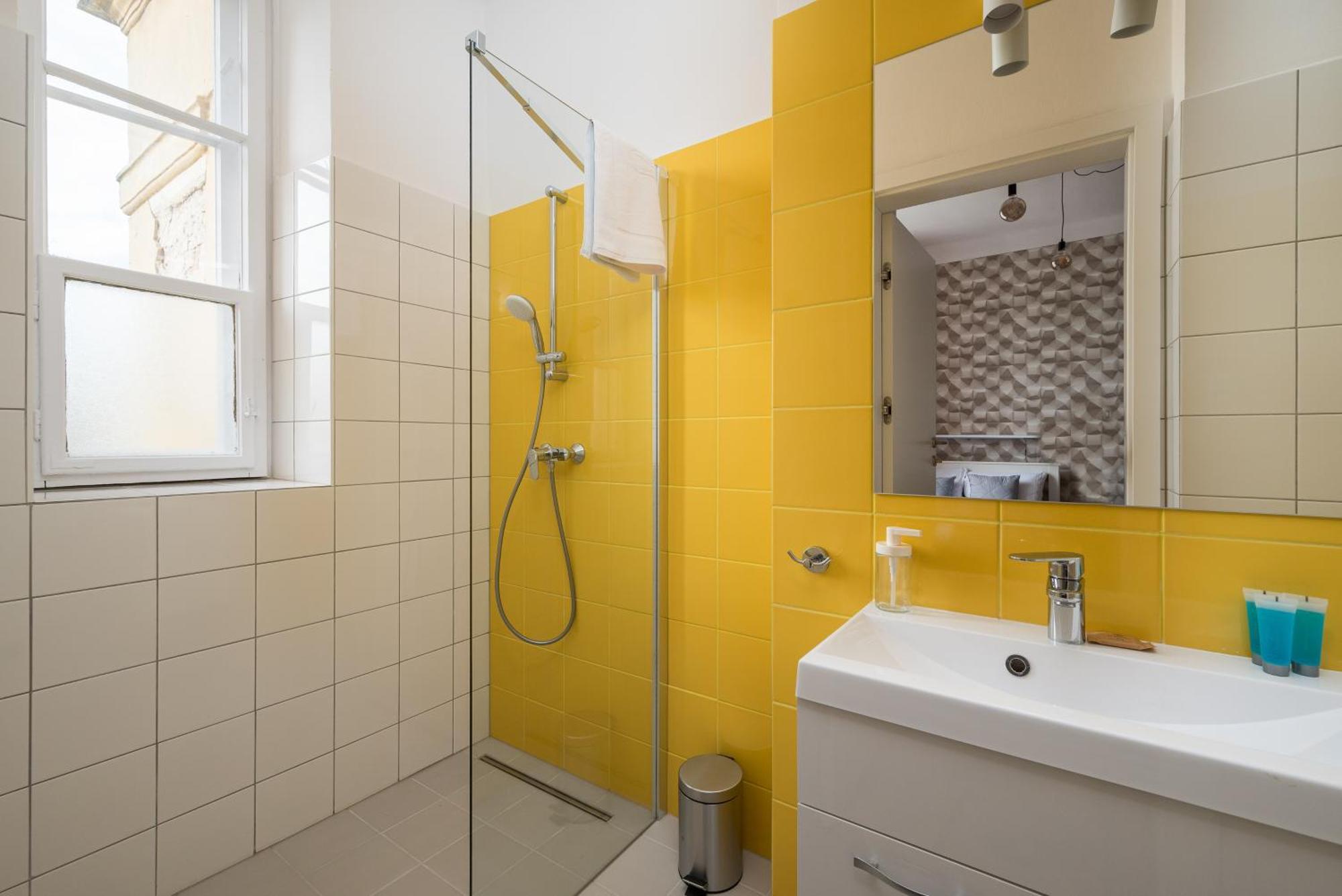 Parkland Homely Apartment Warsaw