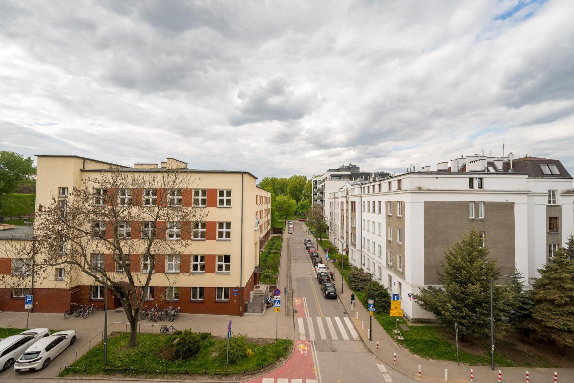 Parkland Homely Warsaw