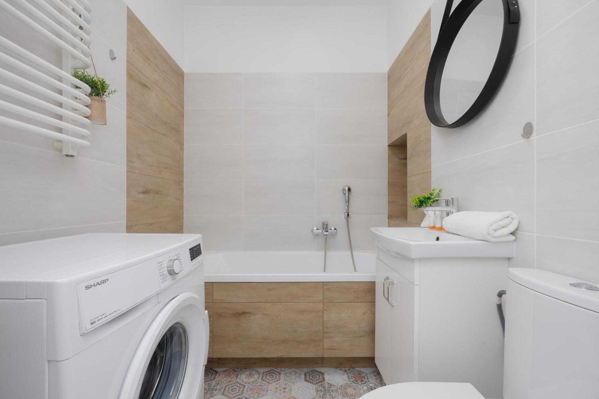 Modern Near Airport Wlochy By Renters Apartment
