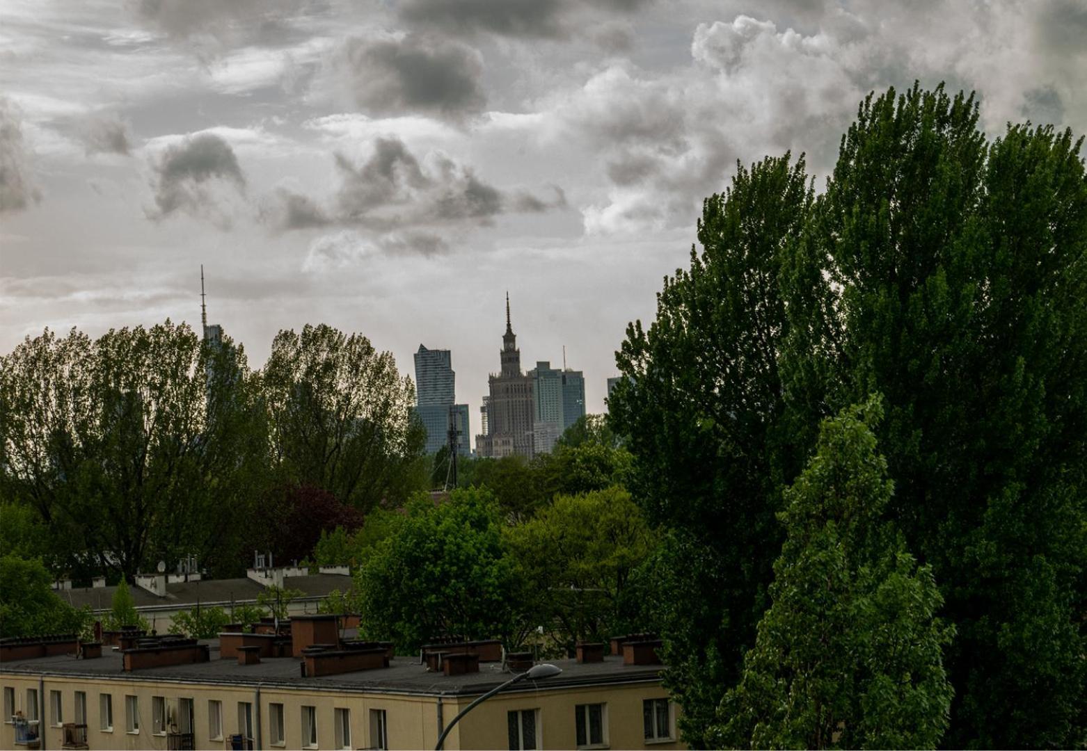 Sunny 3-room Appartement, Near National Stadium Apartment