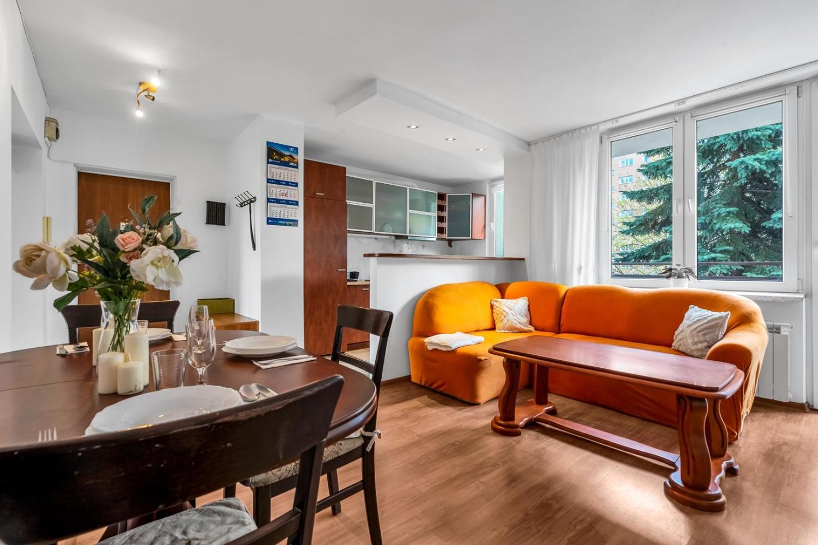 Targowek - 54m2, Balcony, Bus Nearby - By Rentujemy Apartment Warsaw