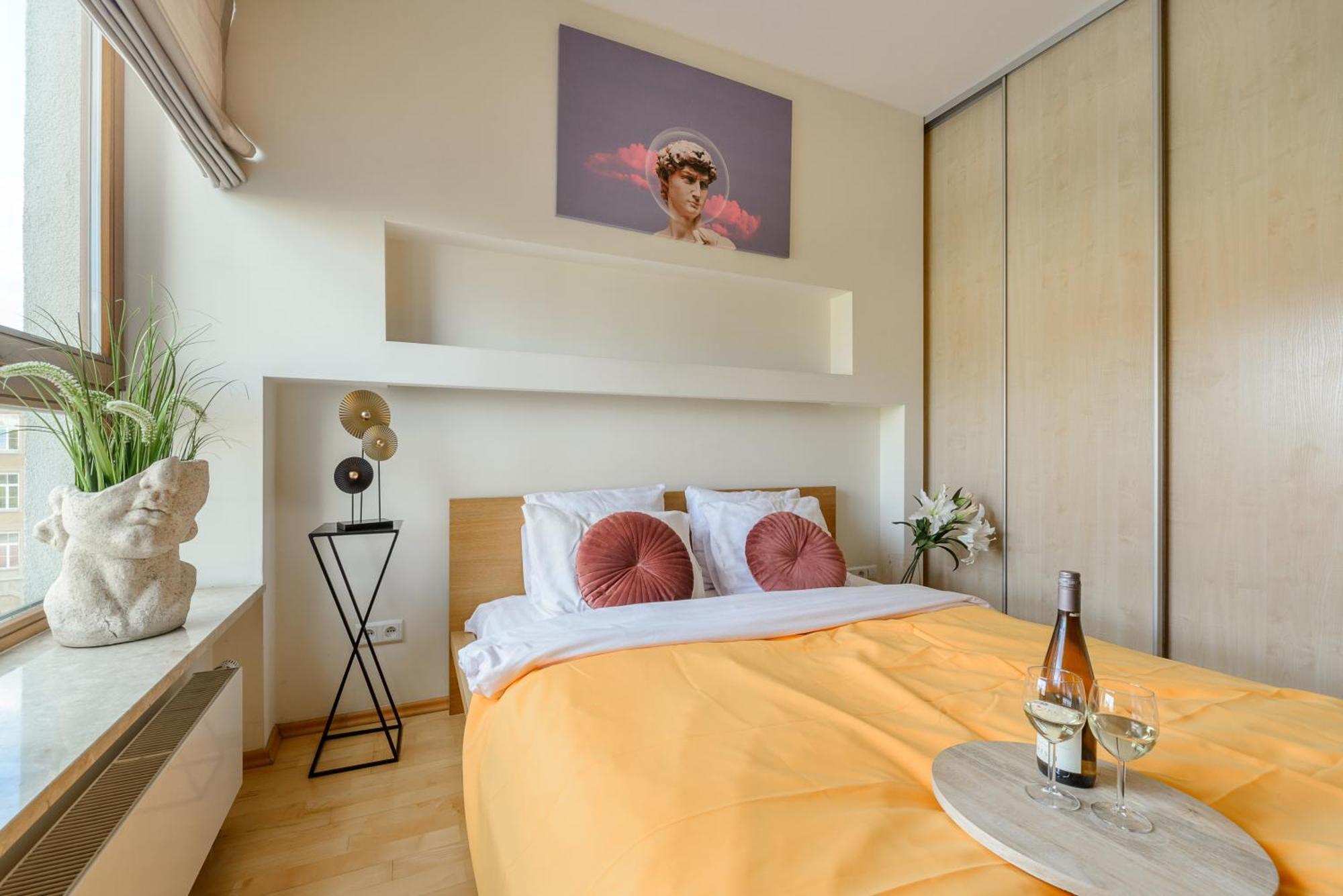 Lumina With A Large Balcony Near Presidential Palace And River Apartment Warschau