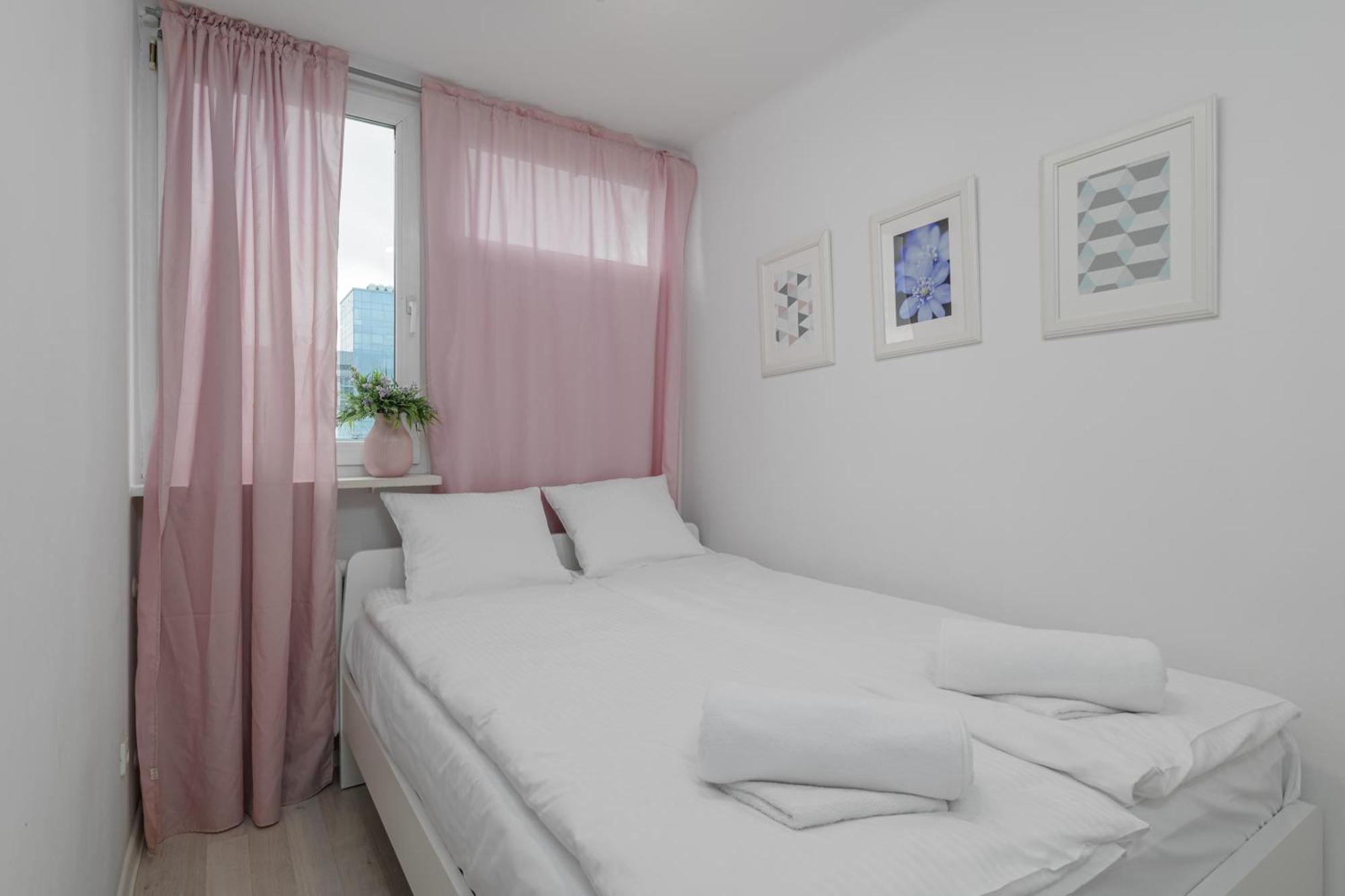 Jana Pawla Ii 20 By Nyx Apartament