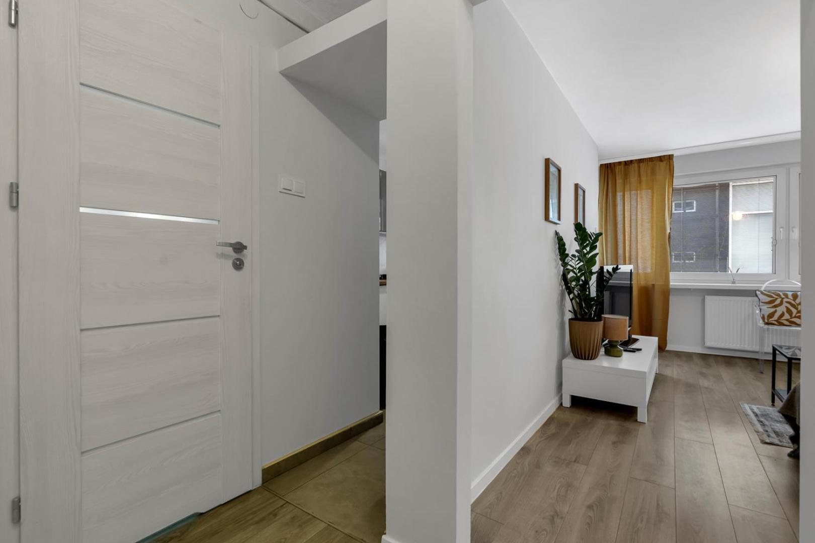 Apartment - Balcony, Location - By Rentujemy Warsaw