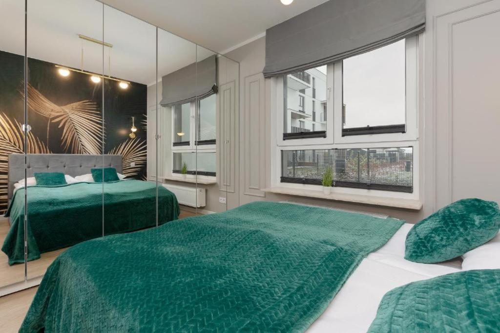 Apartment Green In Warsaw's Bemowo District With A Garden And Double Garage