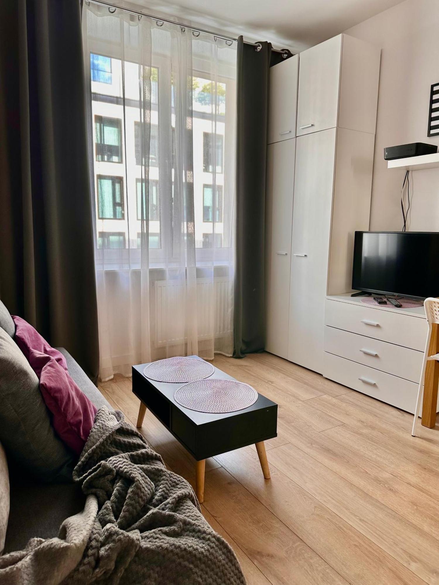Place 2 Apartment *