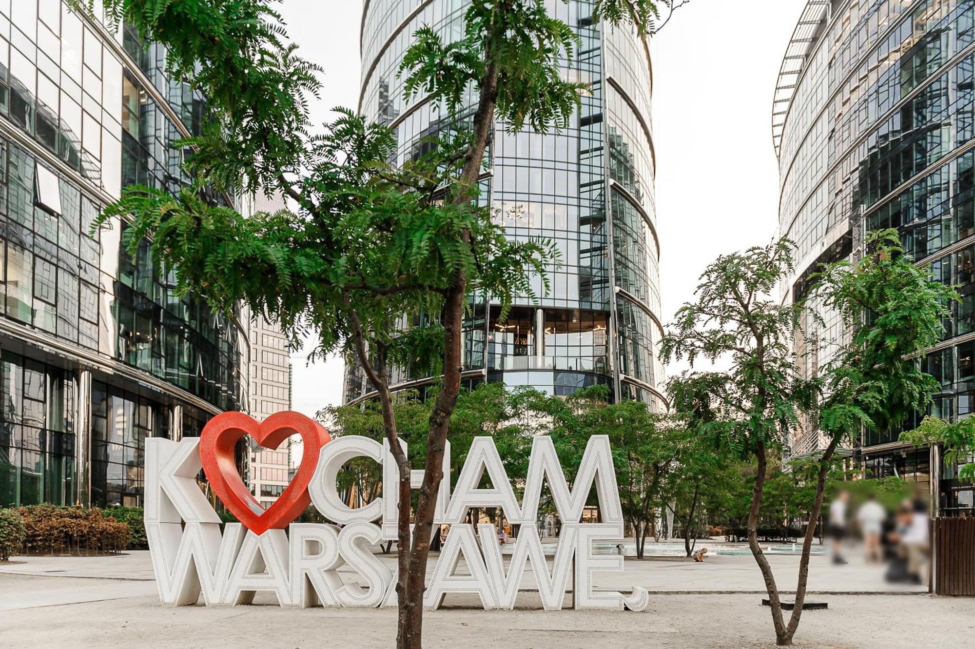 Căn hộ Lumina Spacious Near The Railway Station *