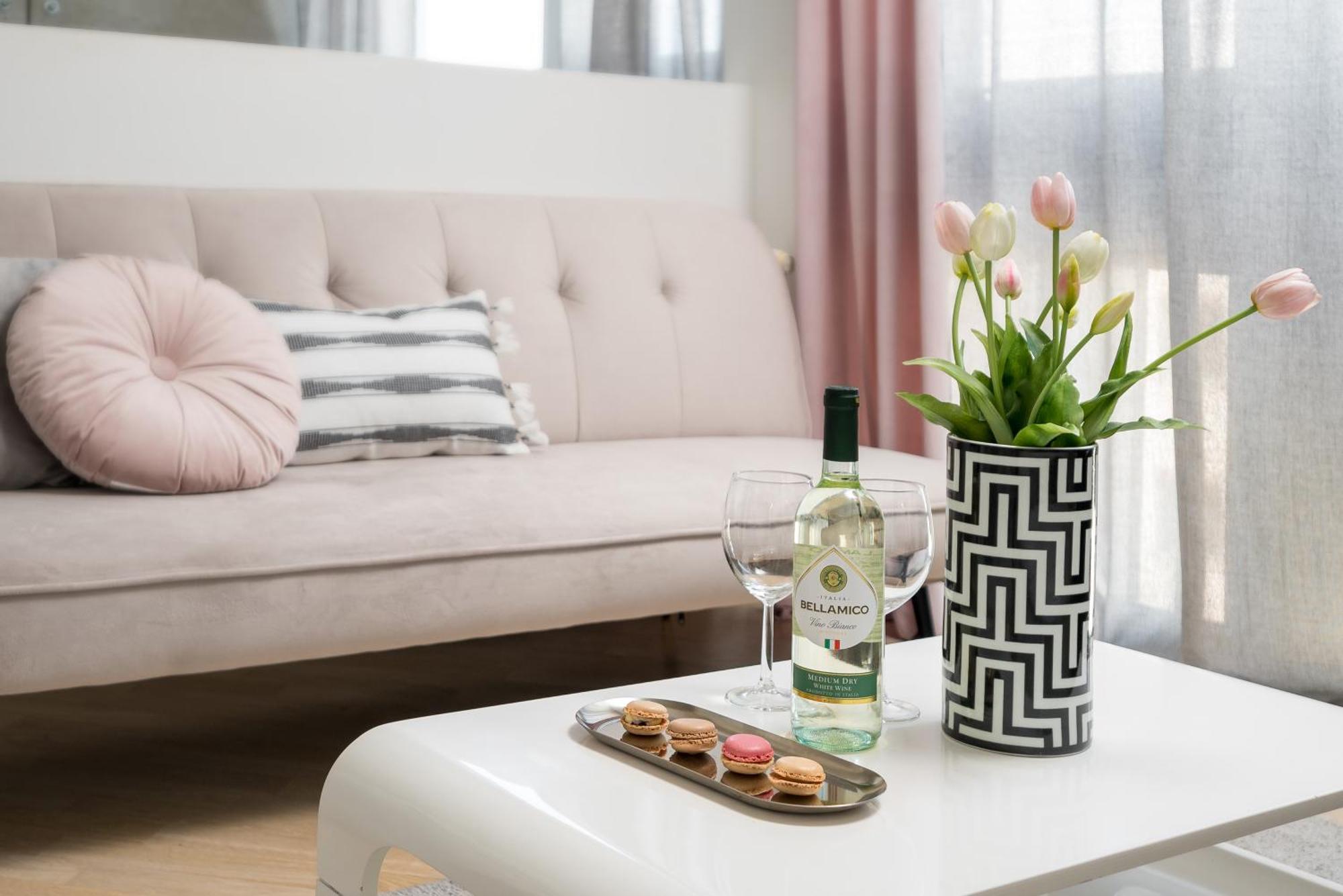 Apartamento Air-conditioned Premium Loft Skyline Only 900 M To Station