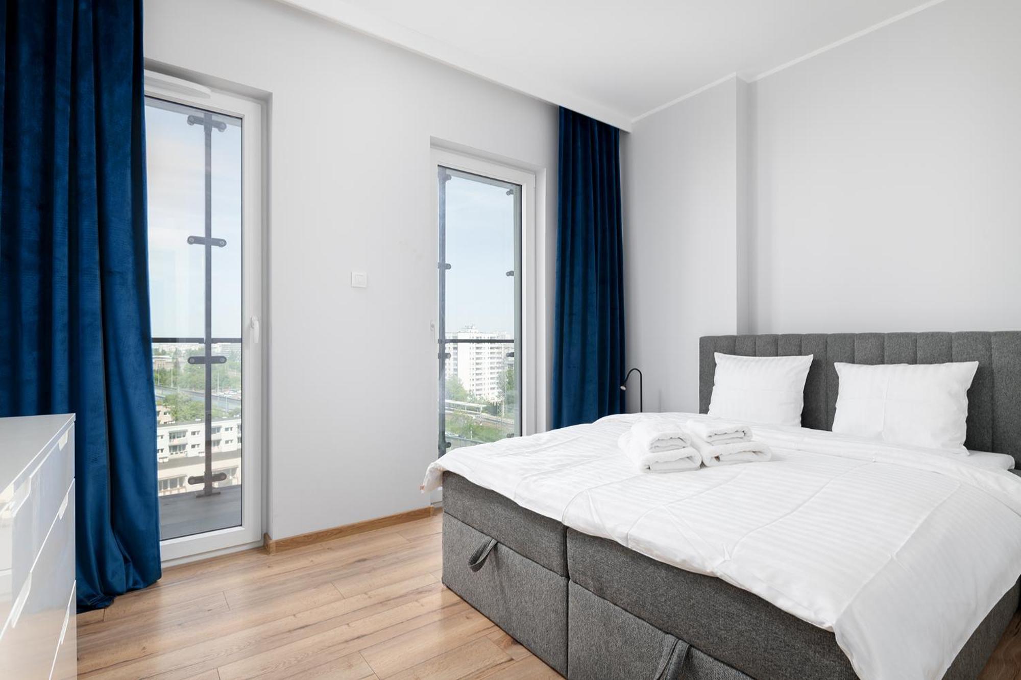 Rentplanet - Kasprzaka * Warsaw