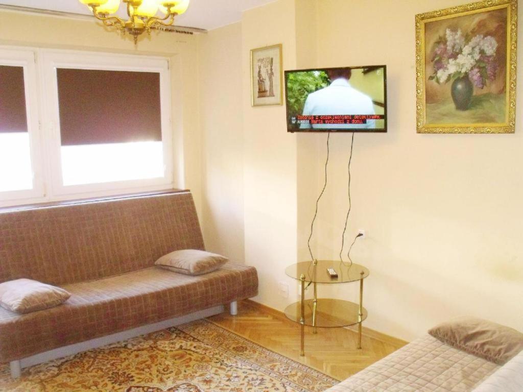 Apartment Nww Zgody 13 *