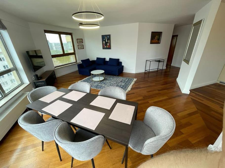 Arkadia The View Luxury Prime Warsaw