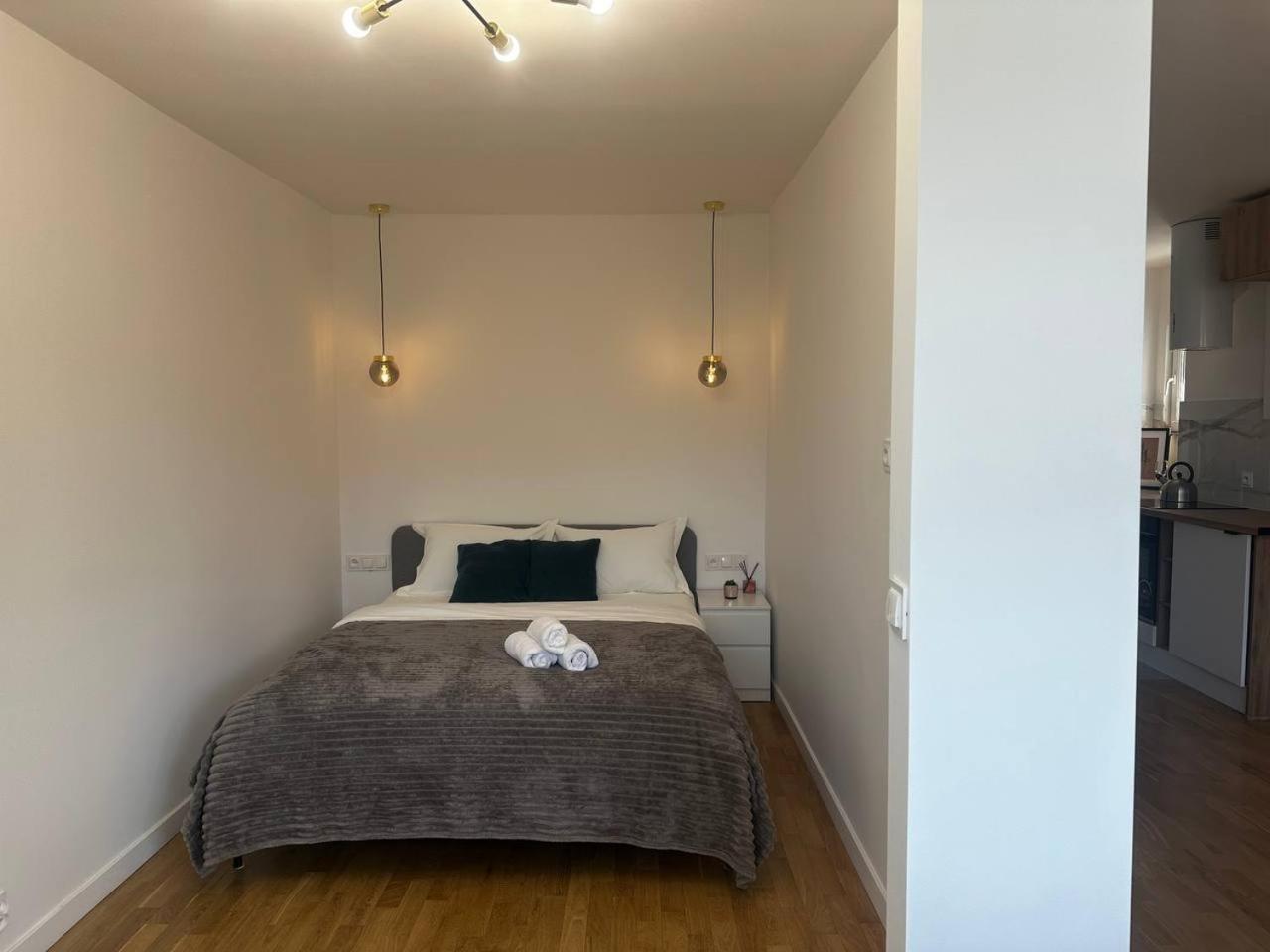 Ochota Apartment *