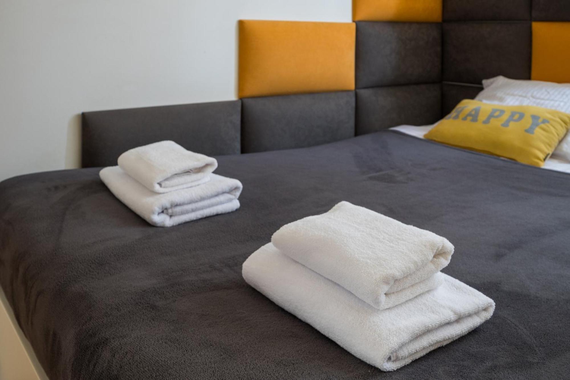 Solec 2-bedroom Vistula Warsaw