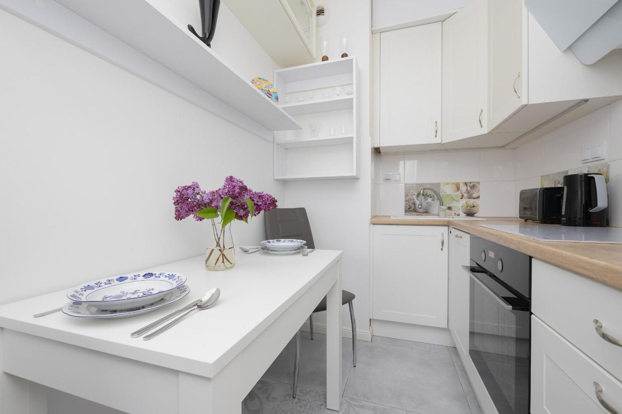 Apartment Bright Glowackiego For 2 People In By Renters
