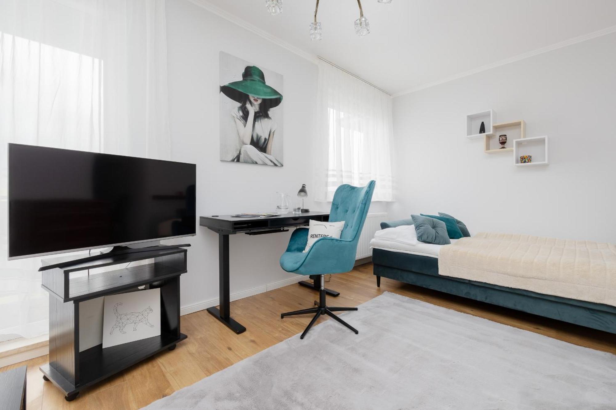 Bright Glowackiego For 2 People In By Renters Apartment