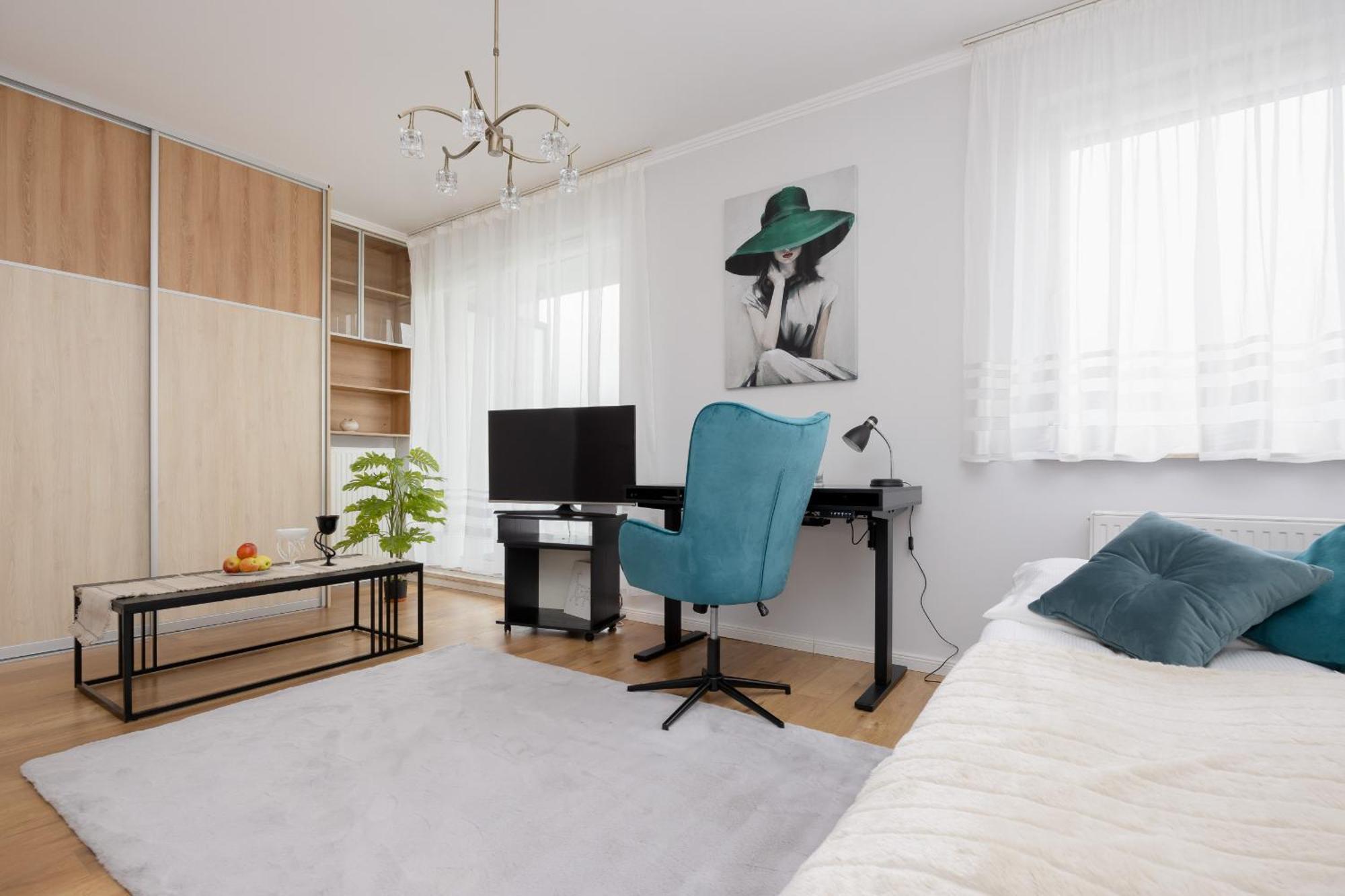 Apartment Bright Glowackiego For 2 People In By Renters Warsaw