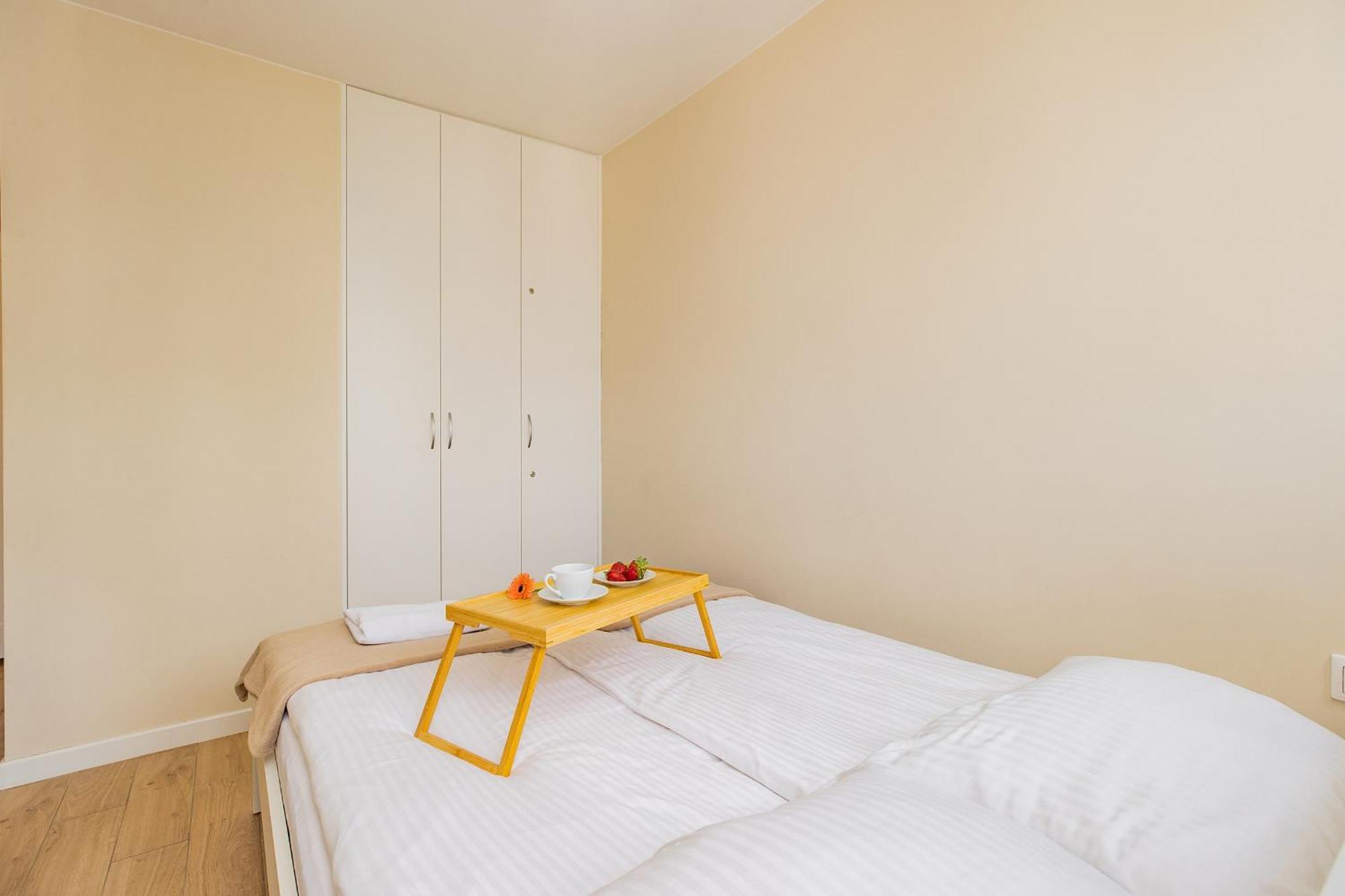 Apartment Shortstaypoland Zelazna B162 Warschau