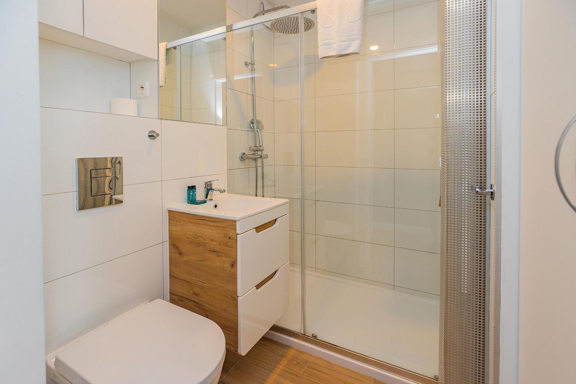 Apartment Shortstaypoland Zelazna B162