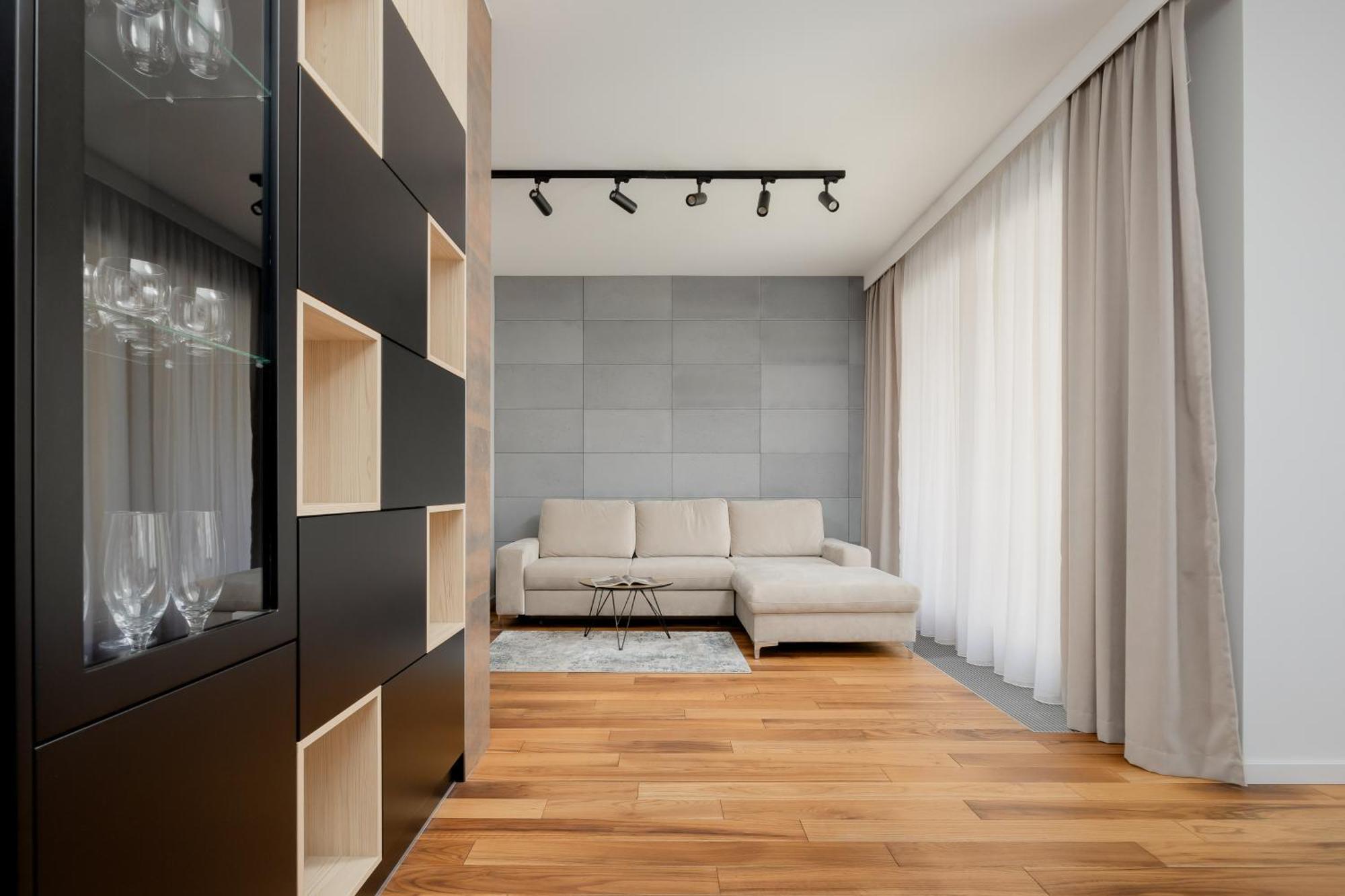 Cozy With Parking In The 19th District By Renters Warsaw