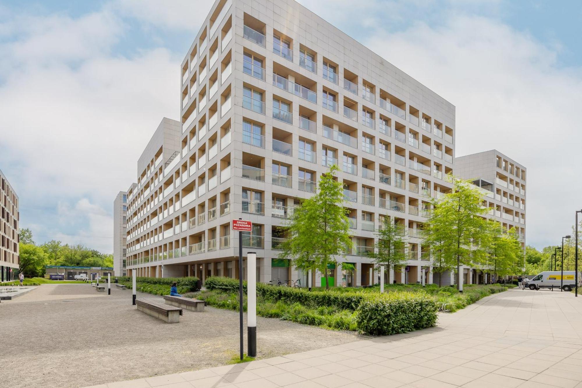 Cozy With Parking In The 19th District By Renters Apartment Warsaw