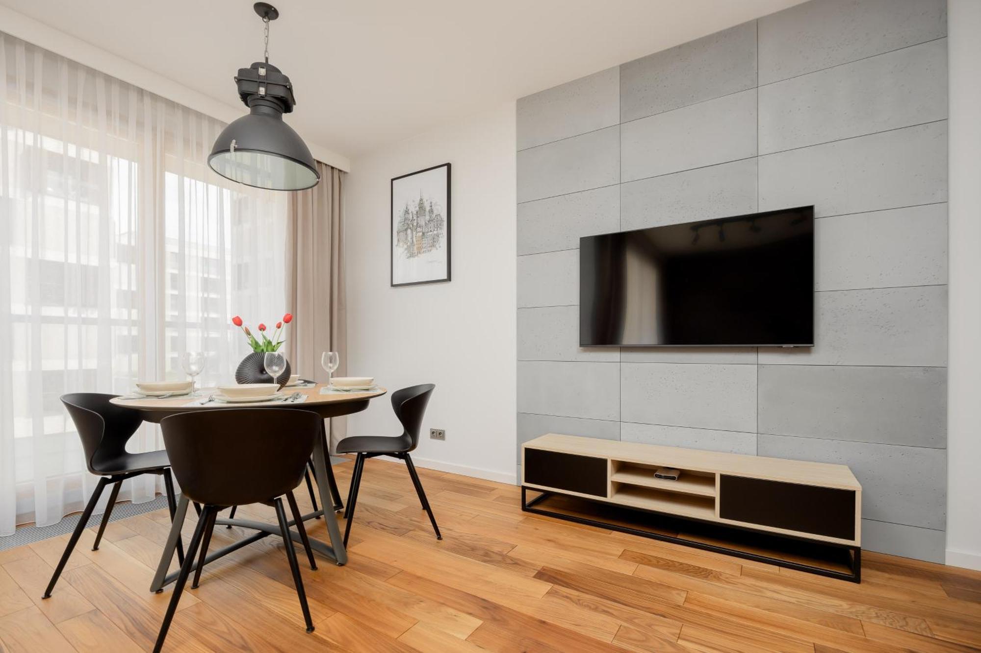Apartment Cozy With Parking In The 19th District By Renters Warsaw