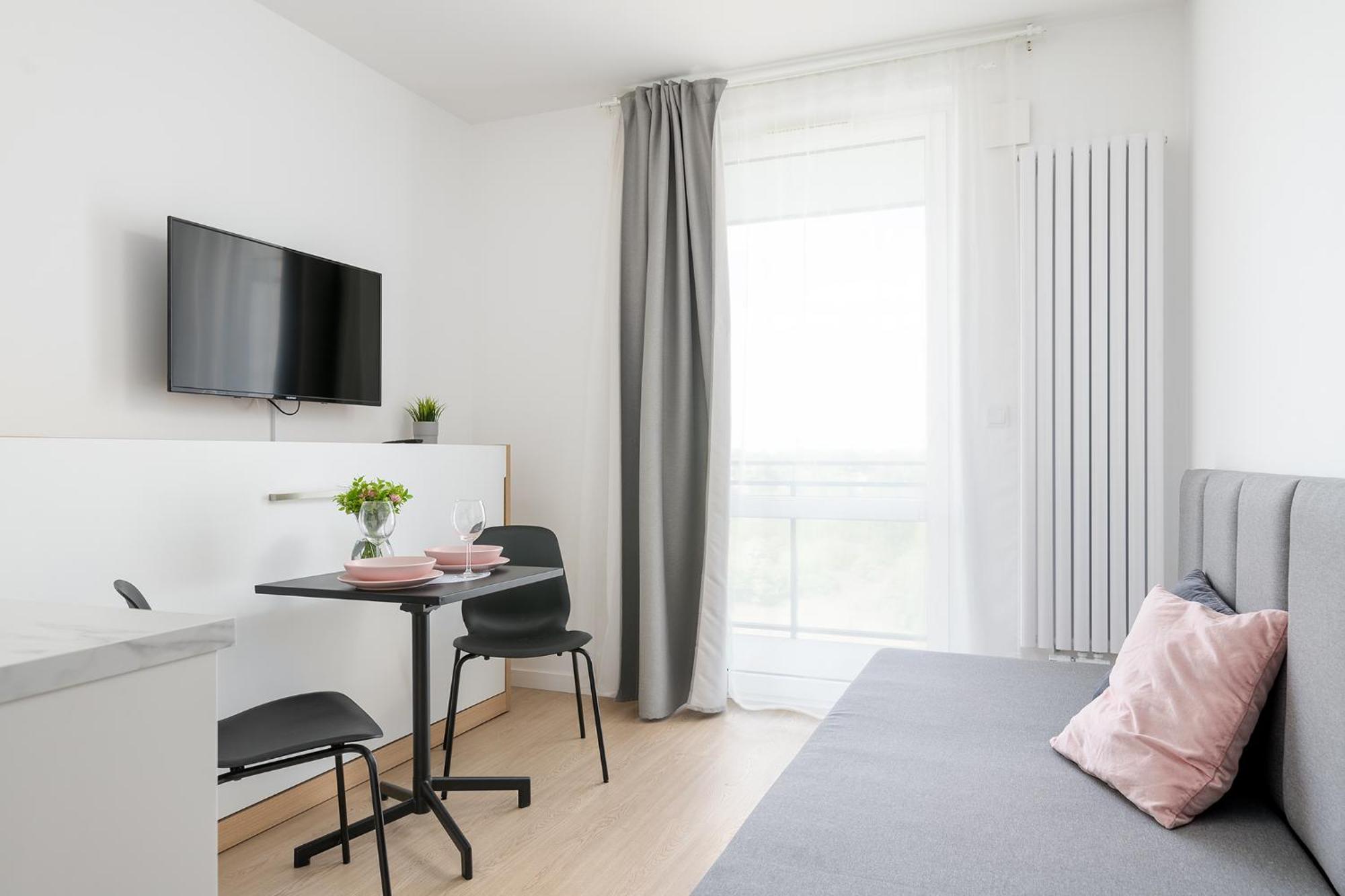 Rentplanet - Wiktoryn * Warsaw