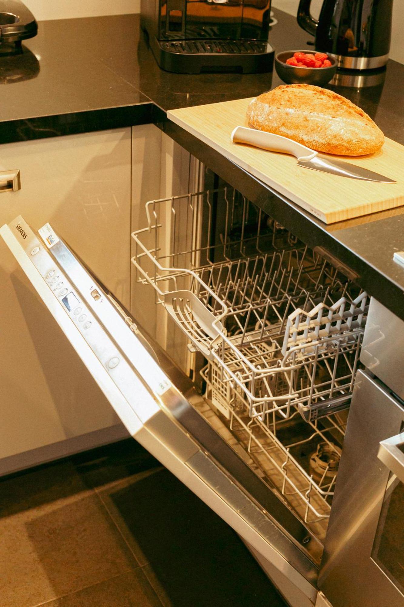 Apartamento Marina Dla 6 Osob - Bezplatny Parking - Dwie Lazienki - Duzy Taras - Ekspres - Better *