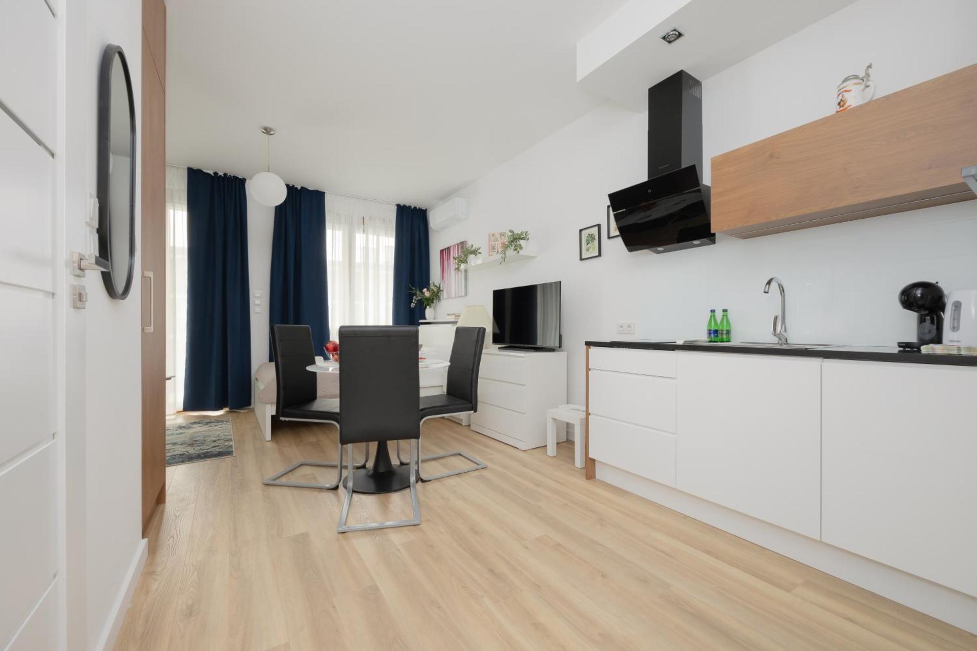 Apartment Holzera 6 Close To Medicover And Paley *