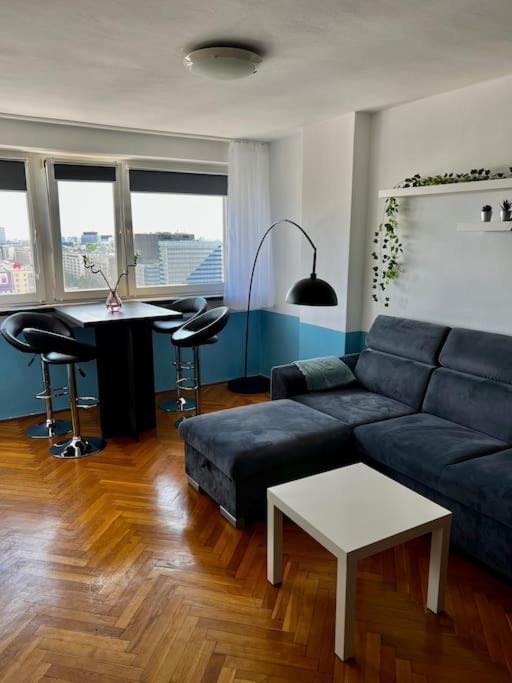 Blue Nest 2 Minuty Do Metro Centrum Apartment