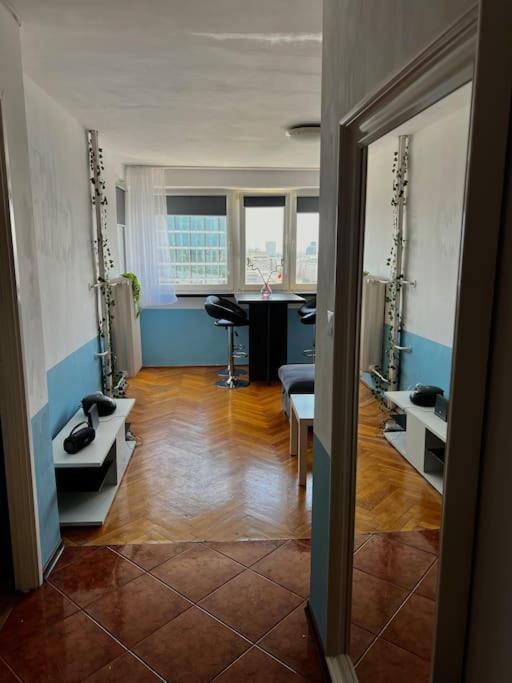 Apartment Blue Nest 2 Minuty Do Metro Centrum Warsaw