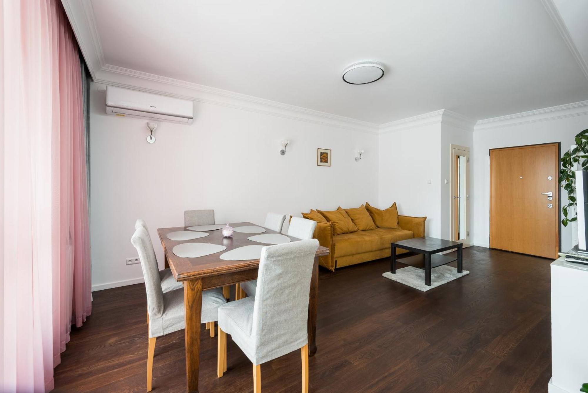 Wiktorska Standard Apartament Warszawa