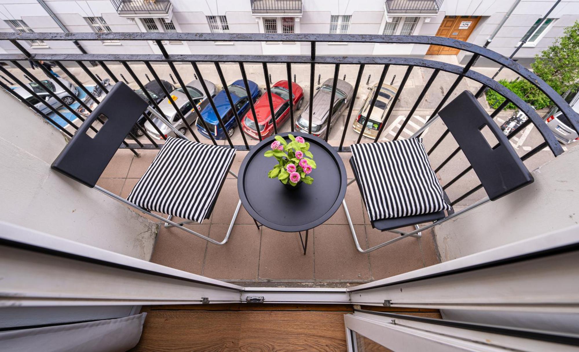 Apartment 15 Powisle Warschau