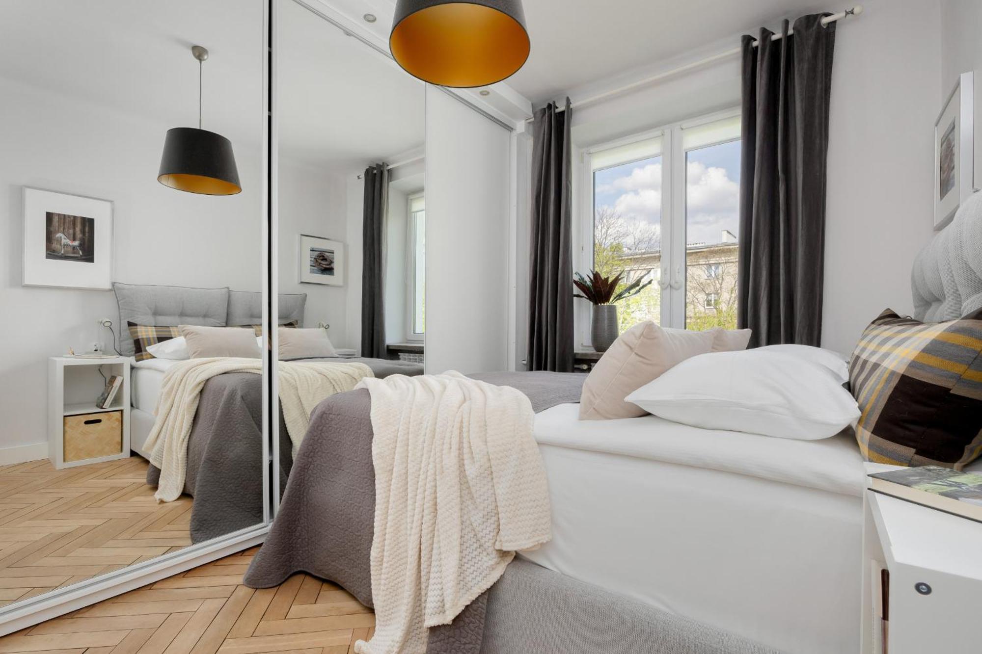 Beautiful & Modern Near The Center By Renters *