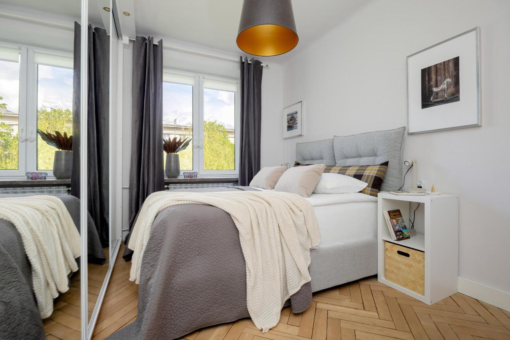 Apartment Beautiful & Modern Near The Center By Renters Warschau